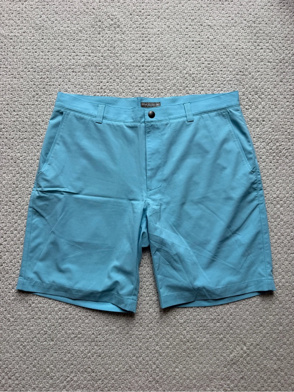 Peter Millar Crown Sport Shorts - 35 - lightblue